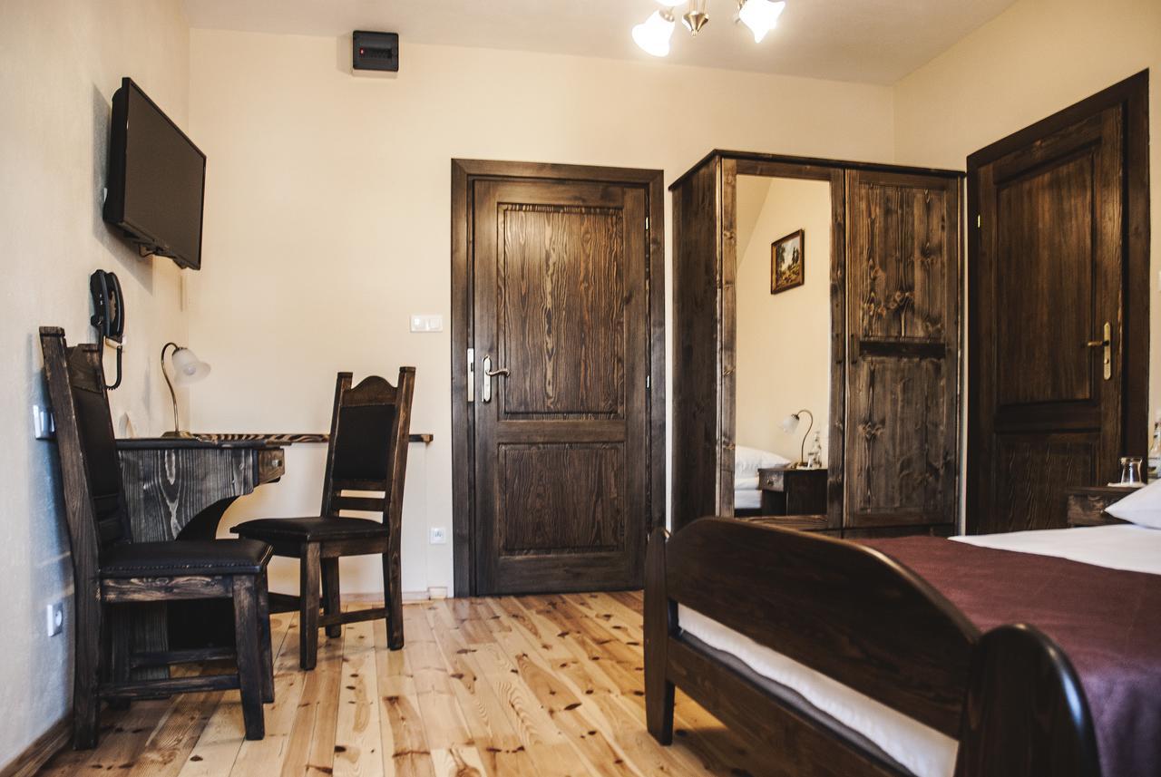Hotel Pod Kogutkiem Krzywaczka Экстерьер фото